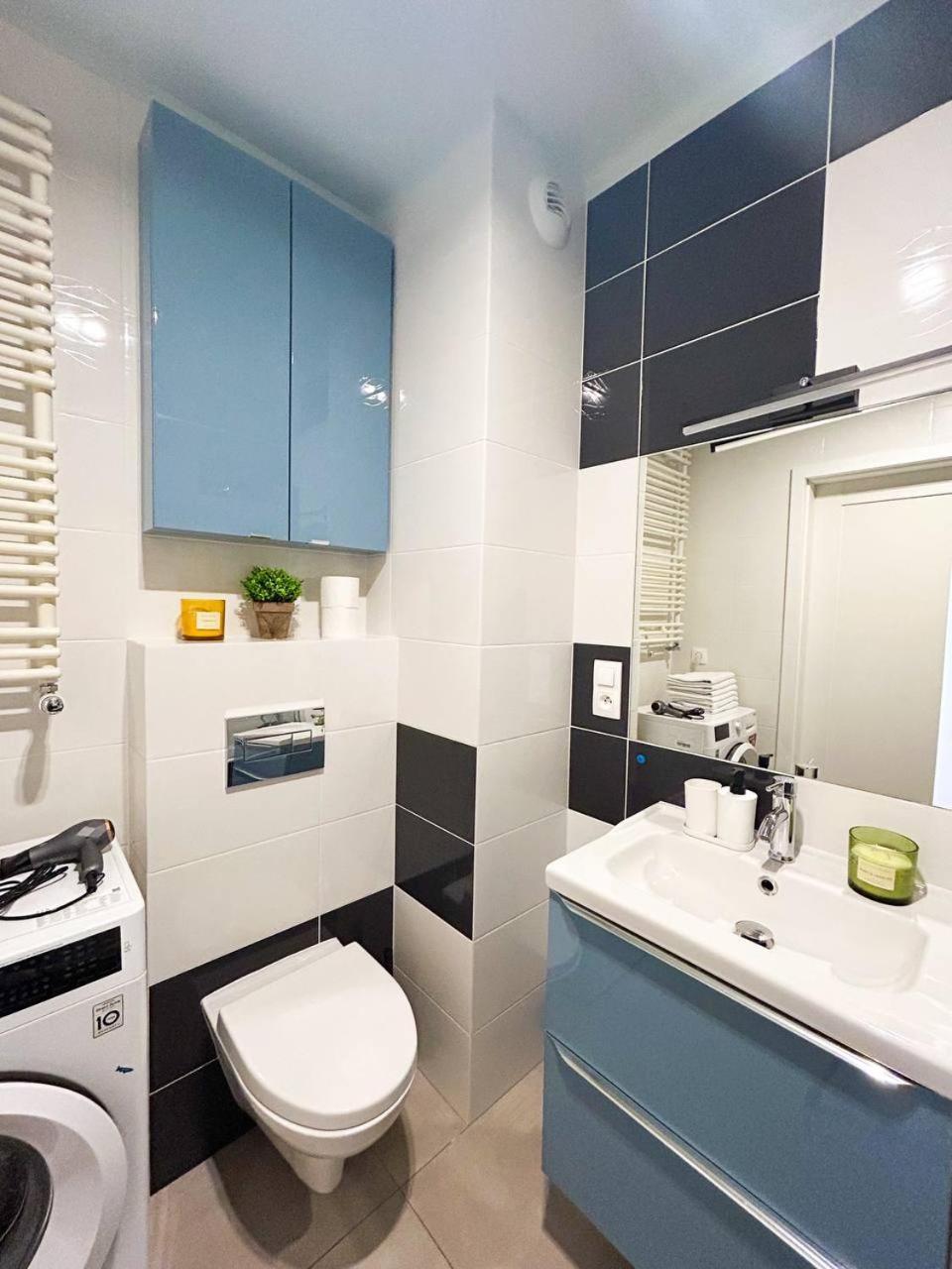 Lumina Luxury 3-Rooms Apartments With Parking Lodz  Ngoại thất bức ảnh